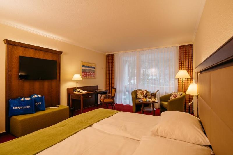 Eibsee Hotel Grainau Exterior photo