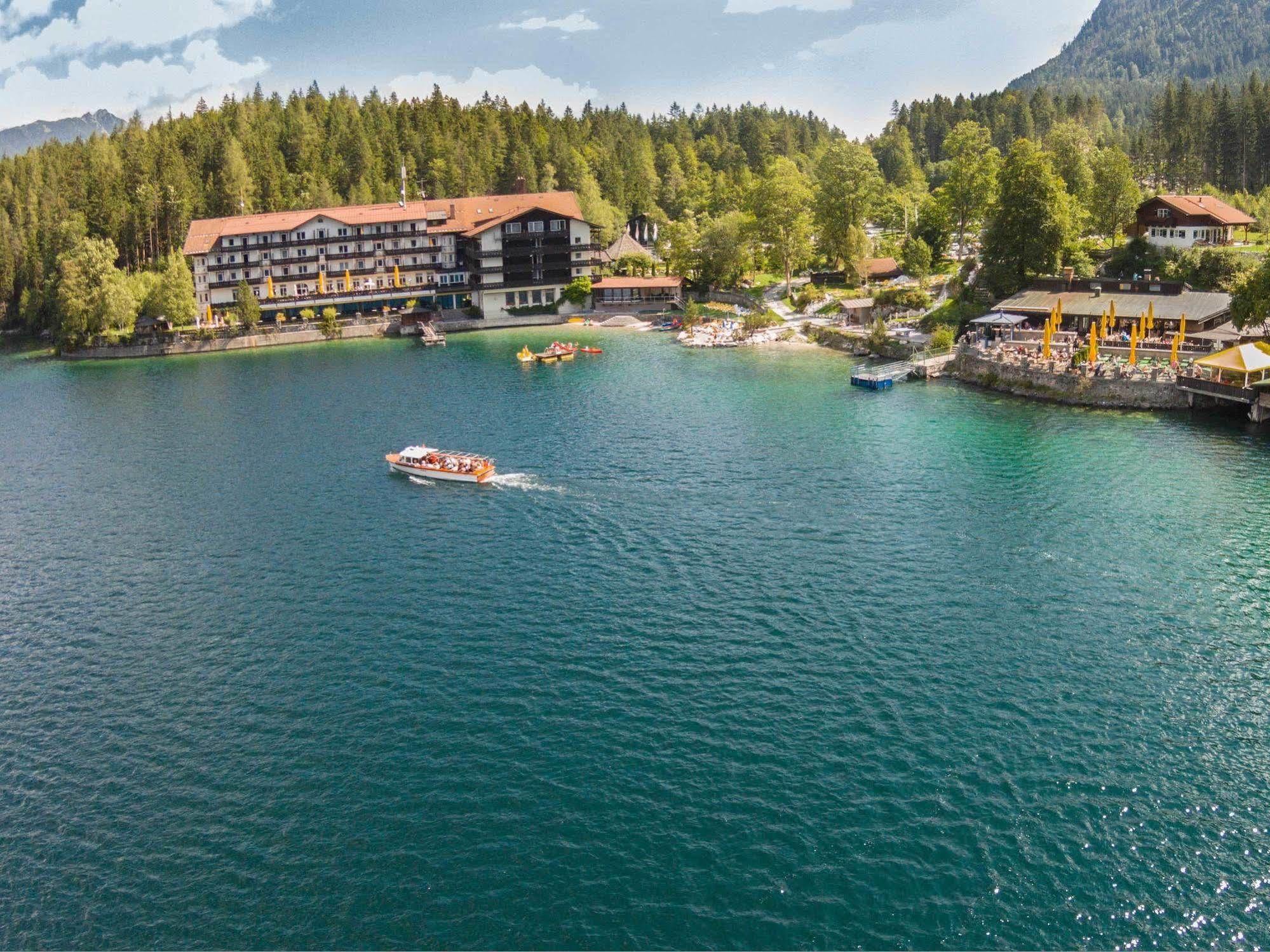 Eibsee Hotel Grainau Exterior photo